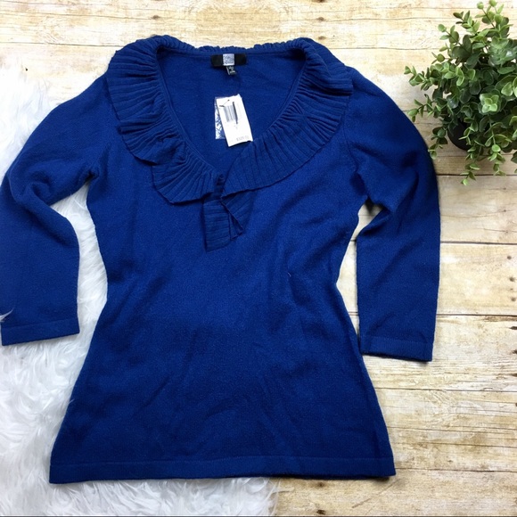 Saks Fifth Avenue Sweaters - Saks Fifth Avenue Cashmere Ruffle V-Neck Sweater